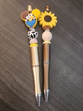 Yellow Sunflower & Woody Mickey Ears Beaded Pens
